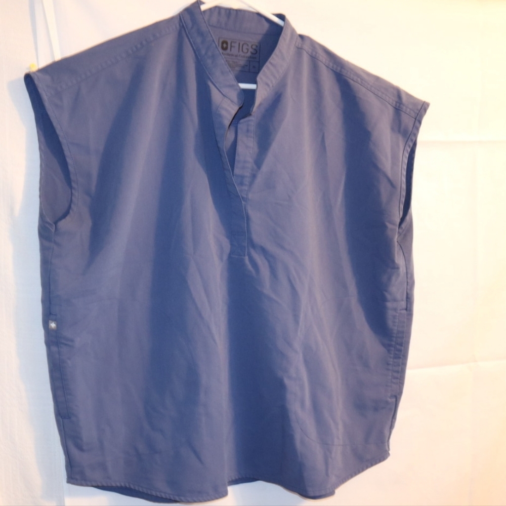 FIGS Rafaela Oversized Scrub Top